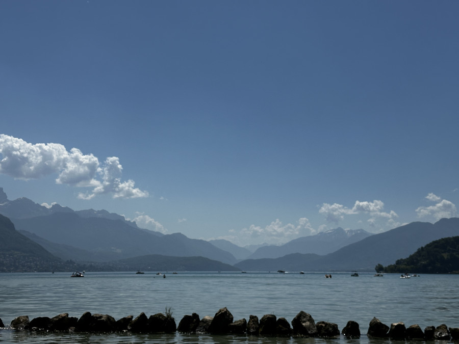 a945abb659cf01046a499119bb97d335_1781346262_3957.jpeg
